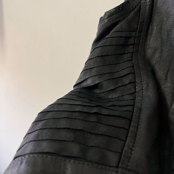 Lamarque Sarai Black Genuine Leather Waterfall Front Moto Vest - Picture 10 of 10